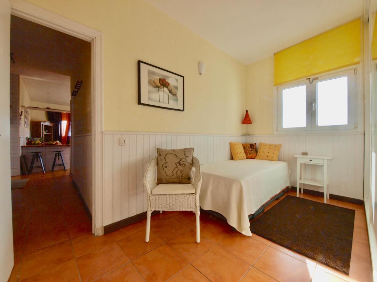 Sunrise Directly At The Sea Apartment La Mareta Bagian luar foto